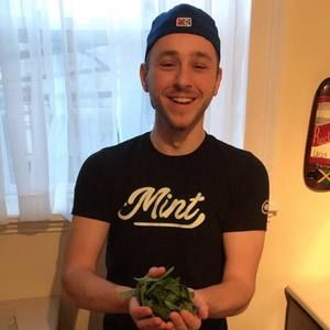 Meet your Posher, Nick